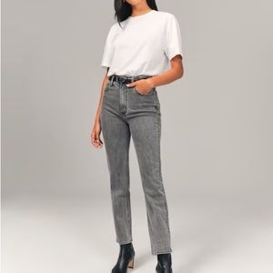 Abercrombie and Fitch High Rise Mom Jean Curve Love